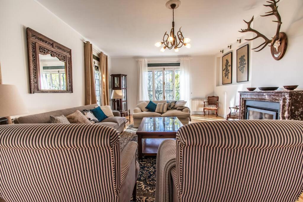 Preciosa Villa De Campo / Wonderful Country Villa Сан-Агустин-дель-Гвадаликс Экстерьер фото